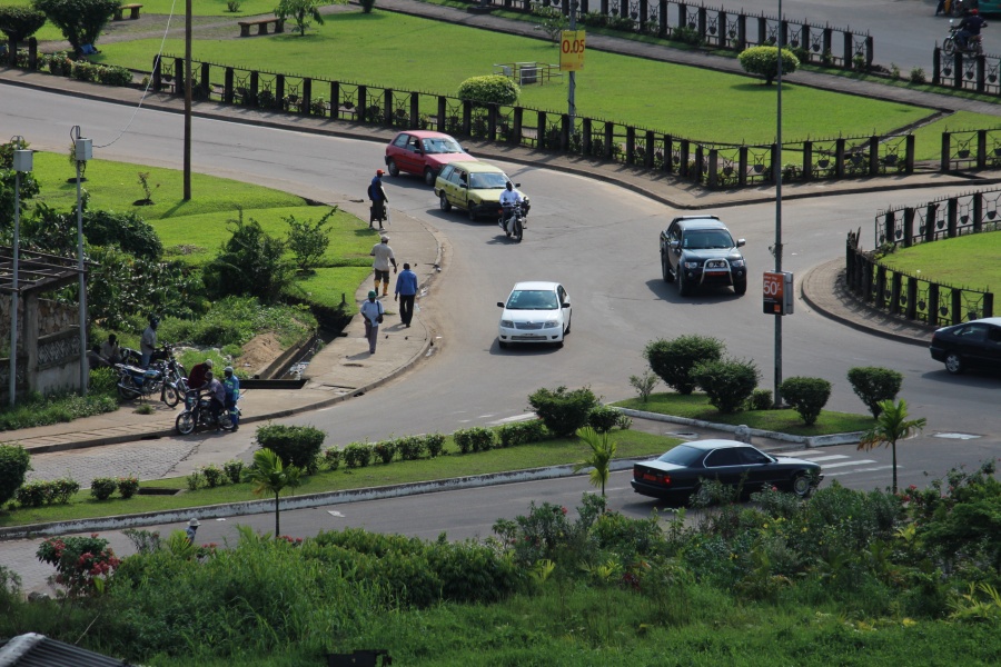 carrefour entre Bonanjo et Akwa