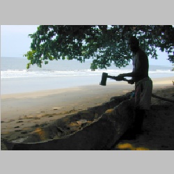 Kribi-Pirogenbaue.jpg